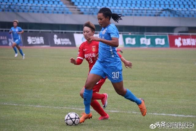 英超-哈兰德破门里科刘易斯建功 曼城2-2水晶宫